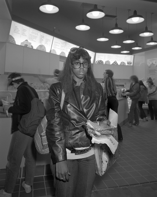 Illustration for article titled The Lonesome Crowded Shopping Malls of the 1980s